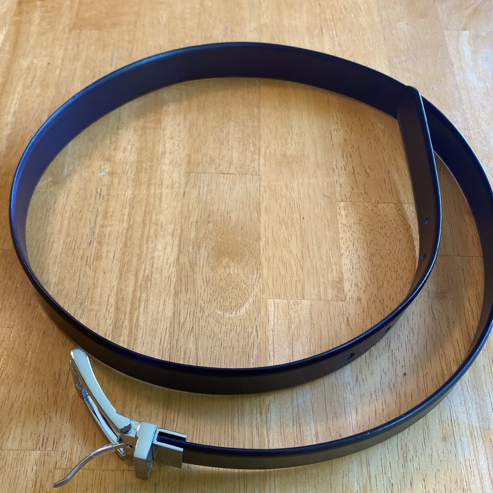 Reversible Dark Brown/Black Belt With Silver Toned Buckle fits 37.5-41.5 waist